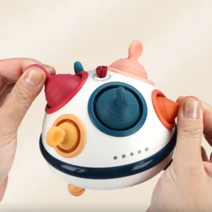 צעצועים מונטסוריים לשיפור אחיזה ותפיסה לתינוקות